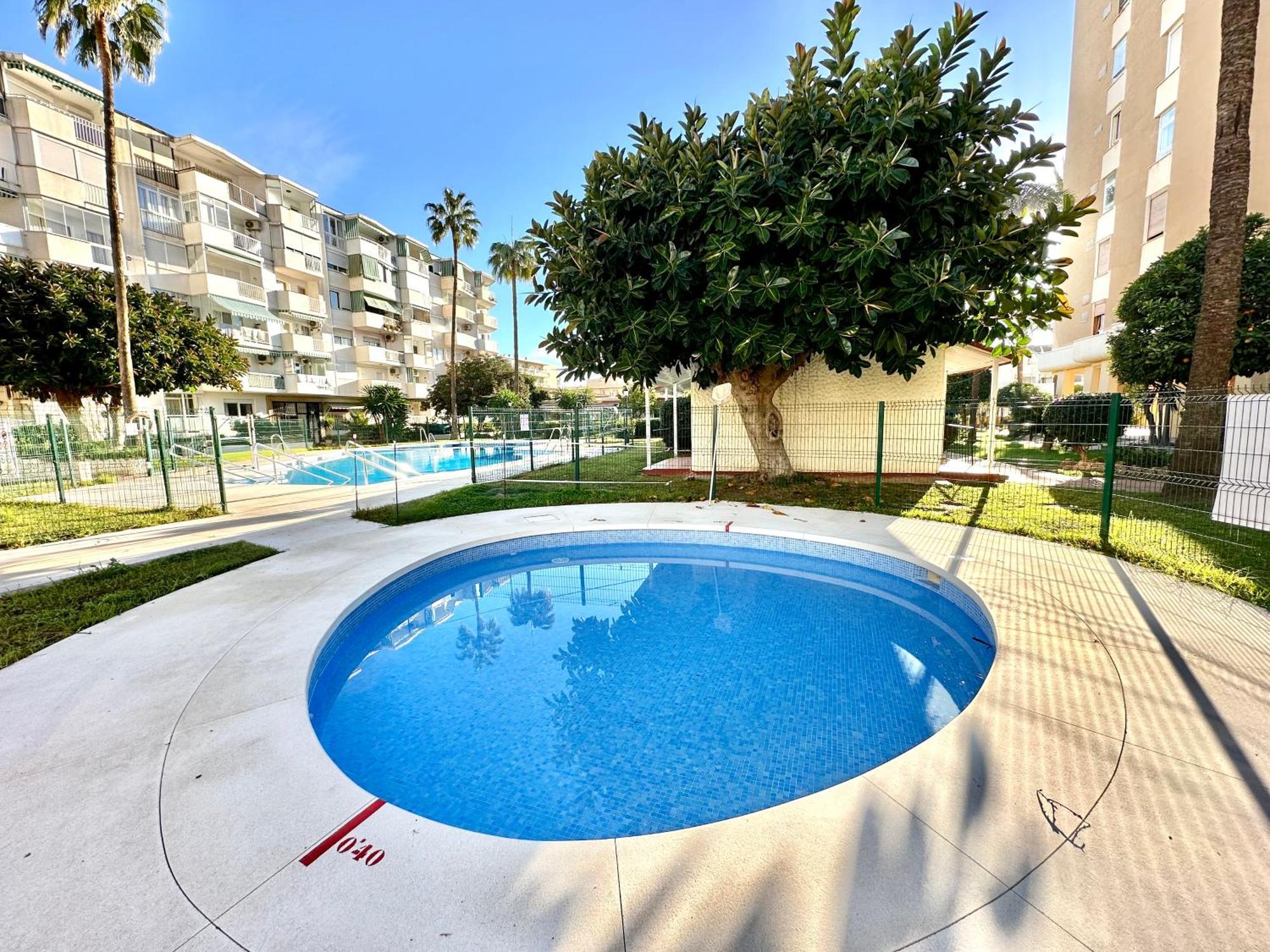 Gorgeous Apartment At The Sea In La Carihuela! Torremolinos Kültér fotó