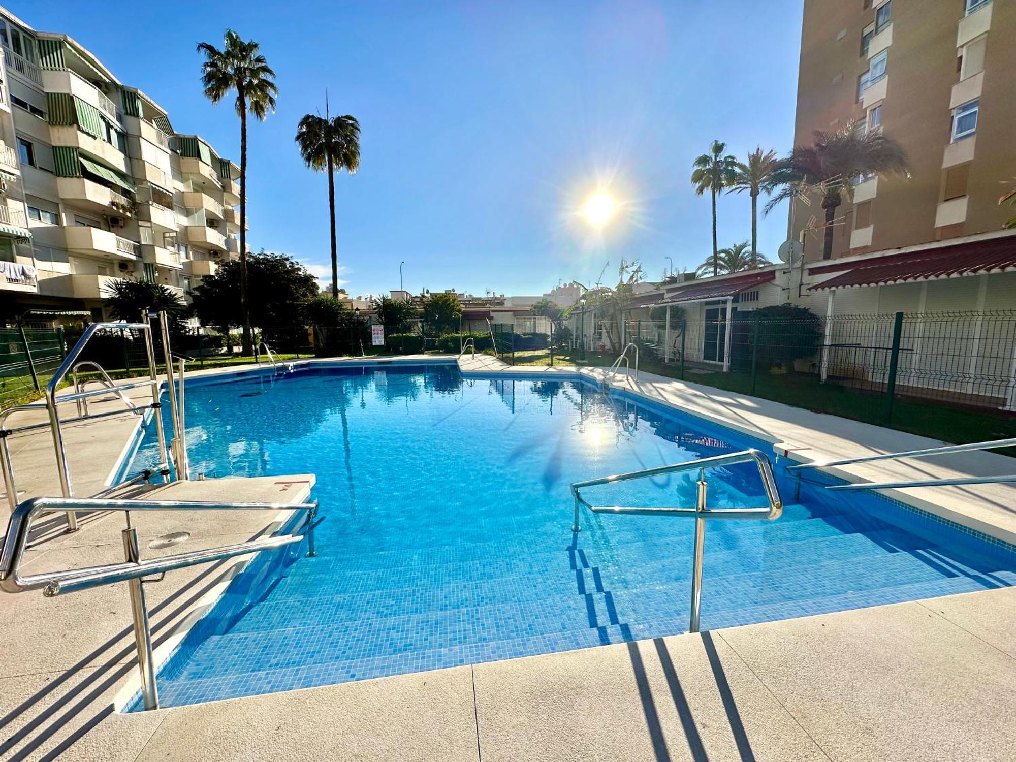 Gorgeous Apartment At The Sea In La Carihuela! Torremolinos Kültér fotó