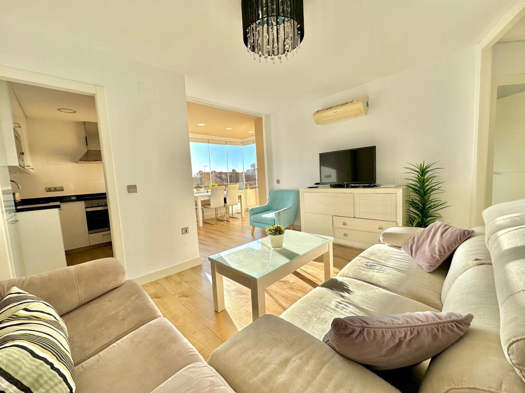 Gorgeous Apartment At The Sea In La Carihuela! Torremolinos Kültér fotó