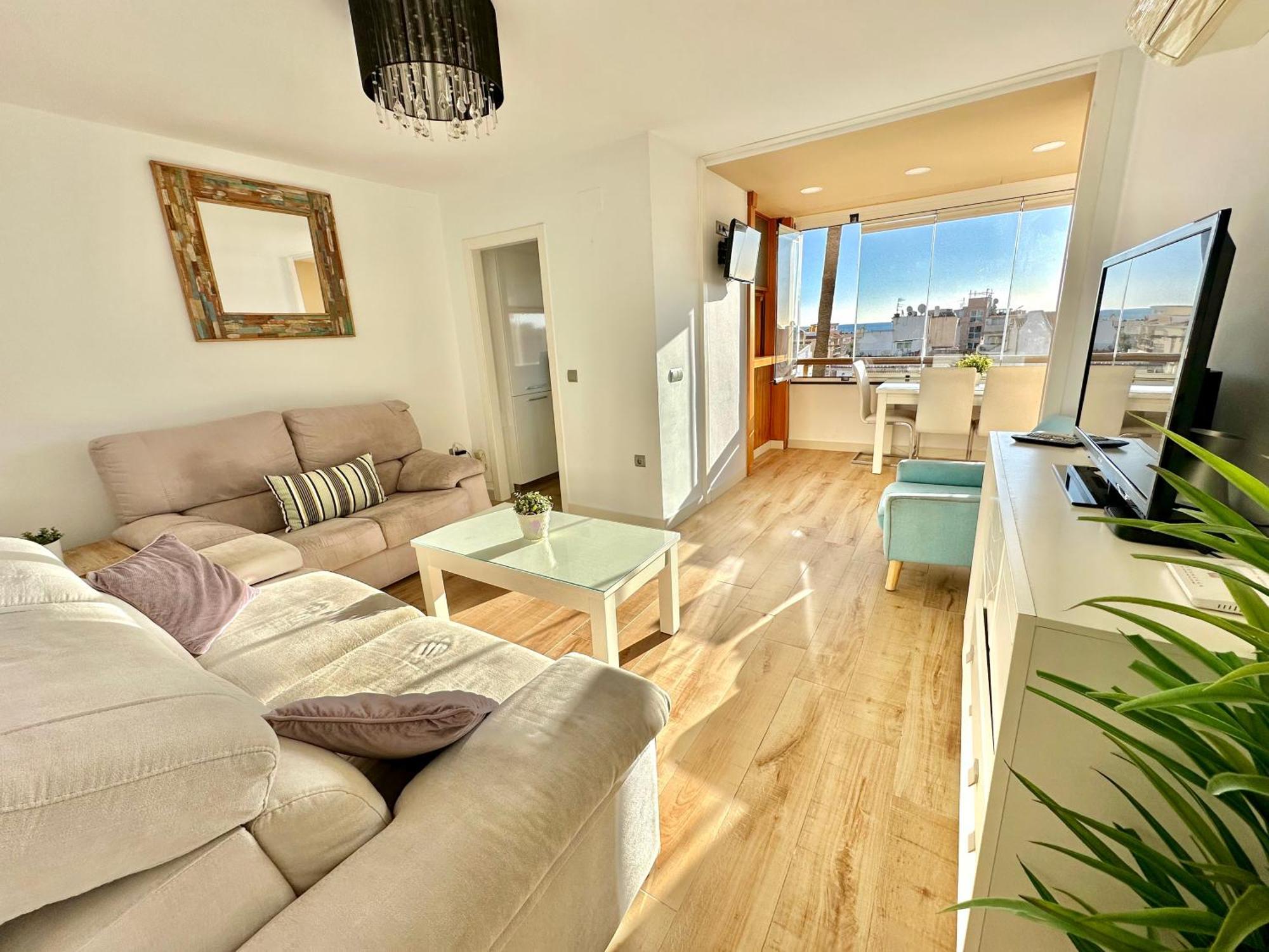 Gorgeous Apartment At The Sea In La Carihuela! Torremolinos Kültér fotó