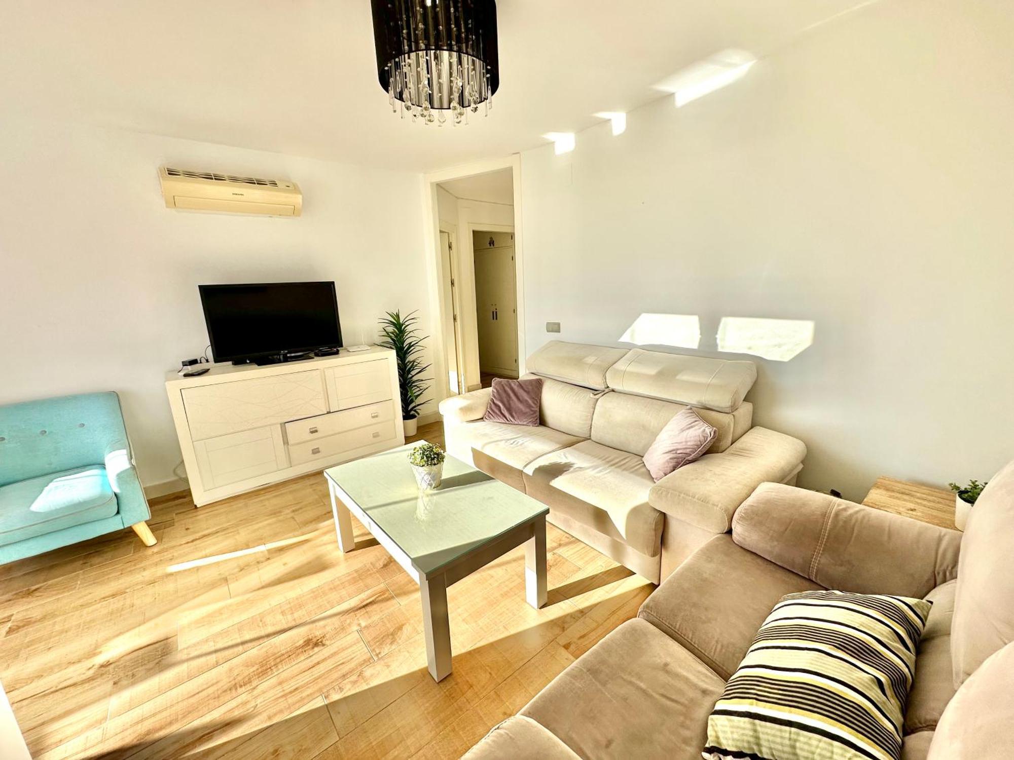 Gorgeous Apartment At The Sea In La Carihuela! Torremolinos Kültér fotó