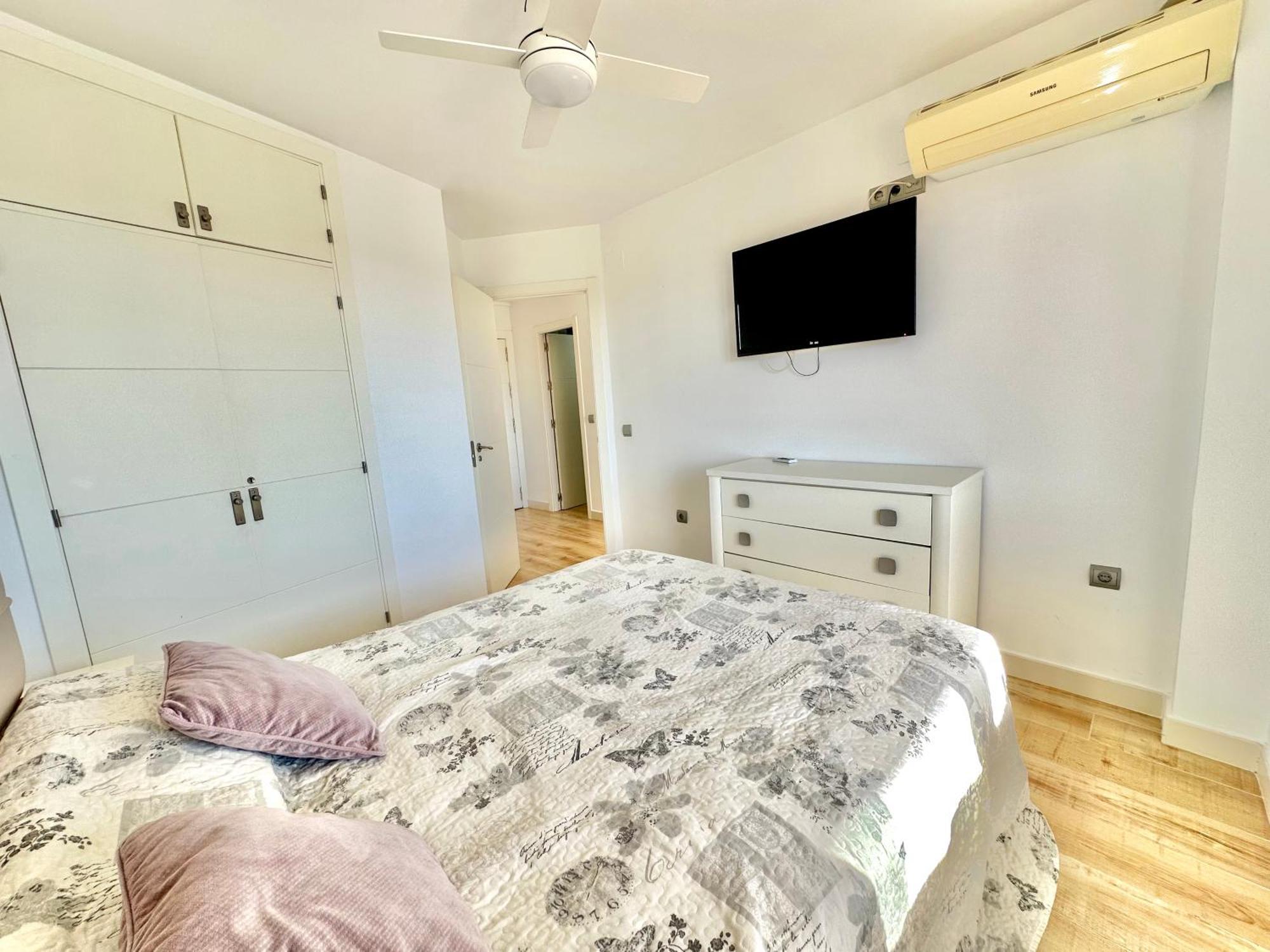 Gorgeous Apartment At The Sea In La Carihuela! Torremolinos Kültér fotó